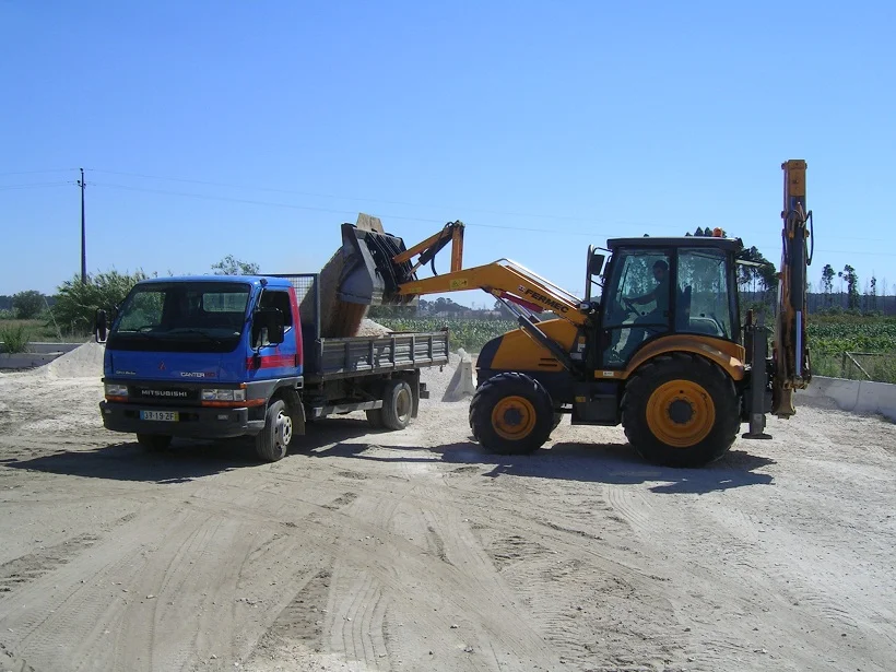 fbf66f_08c62ae05bb645b6b398997f3d1f1364